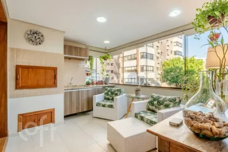 Apartamento com 3 Quartos à venda, 135m² no Petrópolis, Porto Alegre