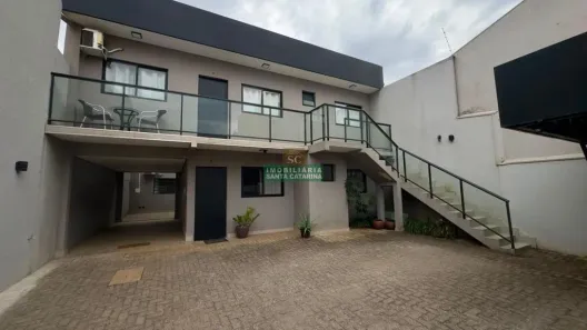 Apartamento com 3 Quartos para alugar, 65m² no Vila Marumby, Maringá