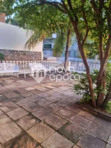 Casa com 5 Quartos à venda, 323m² no Jardim Guanabara, Rio de Janeiro