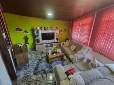 Casa com 3 Quartos à venda, 130m² no Irajá, Rio de Janeiro