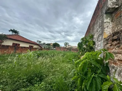 Lote/Terreno à venda, 242m² no Vila Tazitsu, Presidente Prudente