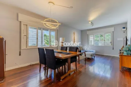 Casa com 3 Quartos à venda, 239m² no Cristal, Porto Alegre