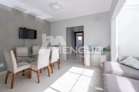 Casa com 3 Quartos para alugar, 306m² no Menino Deus, Porto Alegre