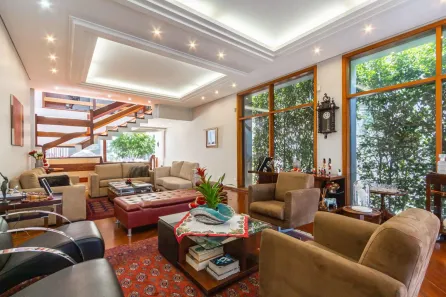 Casa com 5 Quartos à venda, 594m² no Jardim Leonor, São Paulo