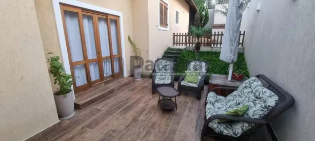 Casa com 3 Quartos à venda, 186m² no Jardim Ana Estela, Carapicuíba