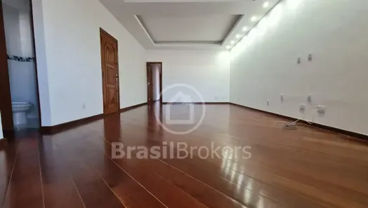 Apartamento com 4 Quartos à venda, 301m² no Jardim Guanabara, Rio de Janeiro