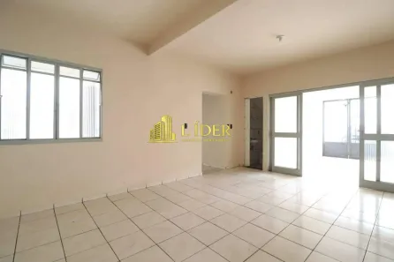 Casa com 3 Quartos para alugar, 100m² no Nossa Senhora Aparecida, Uberlândia