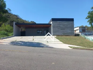 Casa de Condomínio com 4 Quartos para alugar, 390m² no San Fernando Valley, Atibaia