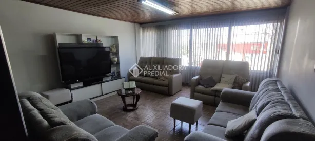 Sobrado com 3 Quartos à venda, 254m² no Parque Jaçatuba, Santo André
