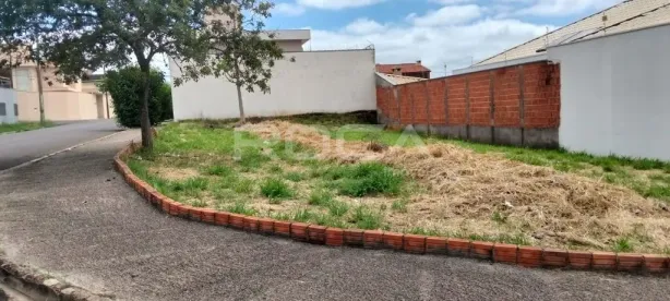 Lote/Terreno à venda, 346m² no Planalto Paraíso, São Carlos