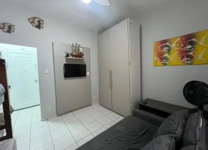 Kitnet com 1 Quarto à venda, 27m² no Boqueirão, Santos
