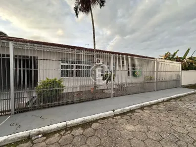 Casa com 3 Quartos à venda, 162m² no Centro, Palhoça