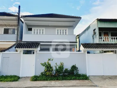 Casa com 4 Quartos à venda, 160m² no Vargem Pequena, Rio de Janeiro