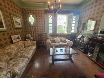 Casa com 7 Quartos à venda, 394m² no Floresta, Belo Horizonte