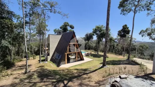 Casa com 3 Quartos à venda, 123m² no Pedro do Rio, Petrópolis