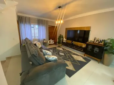 Casa de Condomínio com 3 Quartos à venda, 180m² no Vila Paulicéia, São Paulo