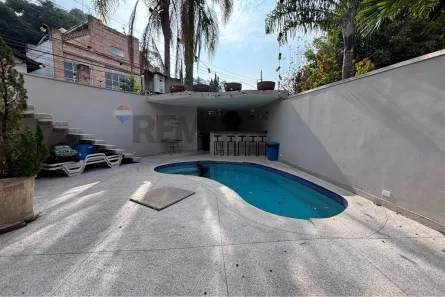 Casa de Condomínio com 3 Quartos para alugar, 283m² no Jardim Panorama D'Oeste, São Paulo