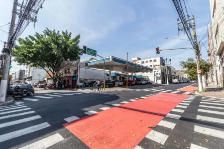 Ponto Comercial para alugar, 227m² no Bom Retiro, São Paulo