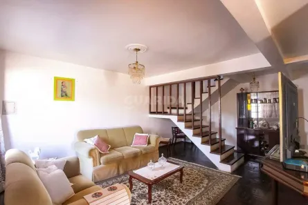 Casa com 4 Quartos para alugar, 150m² no Vila Nova, Porto Alegre