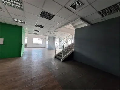 Sala Comercial para alugar, 318m² no Indianópolis, São Paulo
