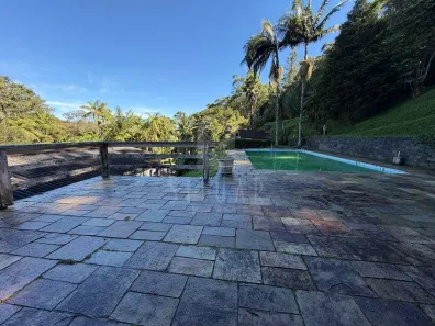 Fazenda/Sítio com 3 Quartos à venda, 8100m² no , Juquitiba
