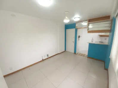 Apartamento com 3 Quartos para alugar, 53m² no Freguesia (Jacarepaguá), Rio de Janeiro