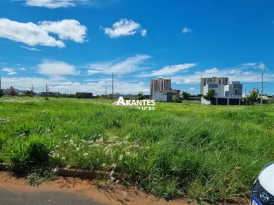 Lote/Terreno à venda, 300m² no Novo Mundo, Uberlândia