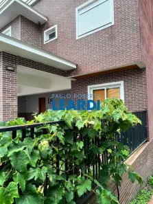 Sobrado com 4 Quartos à venda, 340m² no Jardim dos Estados, Poços de Caldas