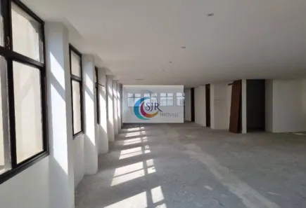 Sala Comercial para alugar, 240m² no Vila Olímpia, São Paulo