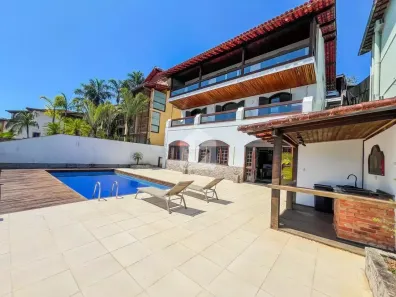 Casa com 5 Quartos à venda, 240m² no Centro, Petrópolis