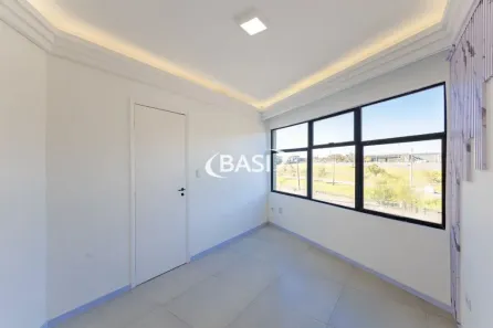 Sala Comercial à venda, 40m² no Cristo Rei, Curitiba