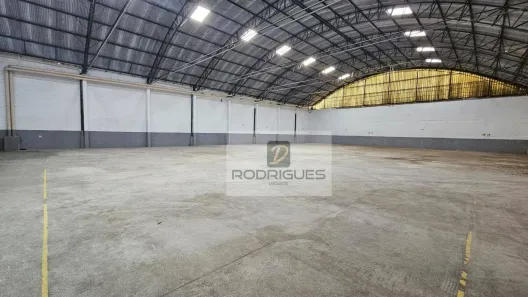 Galpão/Depósito/Armazém para alugar, 2000m² no Conceição, Diadema