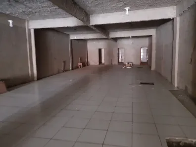 Ponto Comercial para alugar, 350m² no Sacramenta, Belém