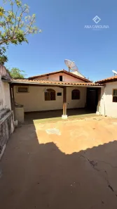 Casa com 3 Quartos à venda, 200m² no Cândida Câmara, Montes Claros