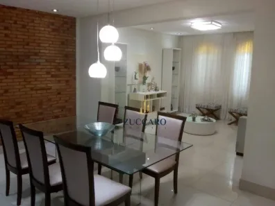 Casa com 4 Quartos à venda, 250m² no Jardim Bom Clima, Guarulhos