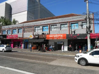 Ponto Comercial para alugar, 80m² no Cristo Redentor, Porto Alegre