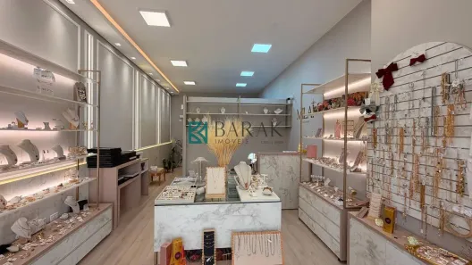 Ponto Comercial à venda, 35m² no Zona 03, Maringá