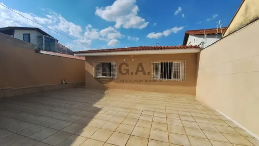 Casa com 3 Quartos para alugar, 230m² no Vila Progresso, Sorocaba