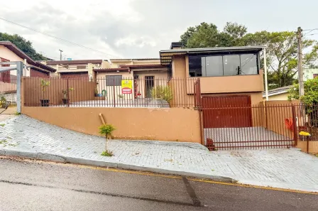Casa com 3 Quartos à venda, 171m² no Cristo Rei, Pato Branco