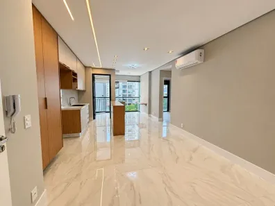 Apartamento com 2 Quartos para alugar, 68m² no Jardim das Acácias, São Paulo