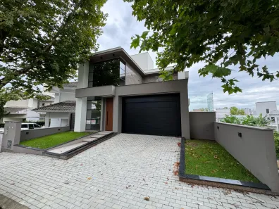 Casa com 3 Quartos à venda, 307m² no Pedra Branca, Palhoça