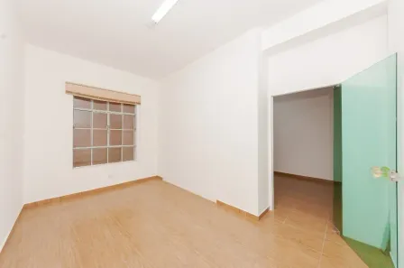 Sala Comercial à venda, 31m² no Centro, Curitiba