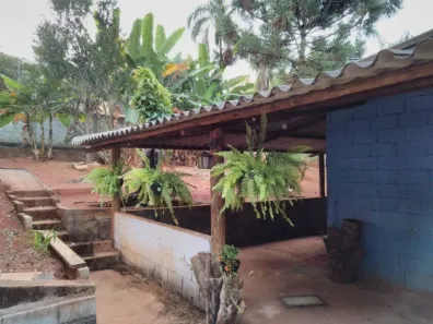 Fazenda/Sítio com 3 Quartos à venda, 1000m² no Chácara Novo Horizonte, Contagem