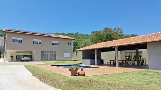 Fazenda/Sítio com 4 Quartos à venda, 200m² no Itaoca, Guararema