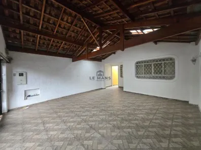 Casa com 4 Quartos para alugar, 146m² no Vila Independência, Piracicaba