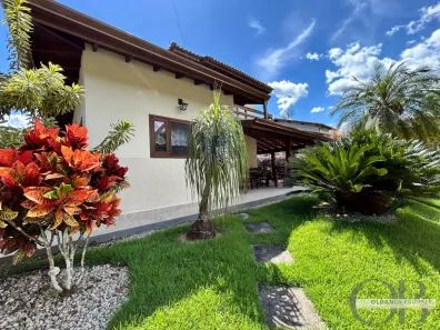 Casa de Condomínio com 3 Quartos à venda, 189m² no Horto Florestal, Ubatuba
