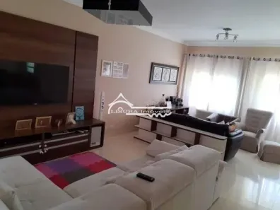 Casa de Condomínio com 3 Quartos à venda, 230m² no Condomínio Lagoinha, Jacareí