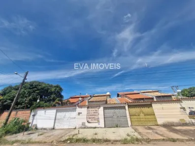Casa com 3 Quartos para alugar, 120m² no Residencial Caraíbas, Aparecida de Goiânia