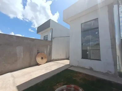 Casa com 2 Quartos à venda, 105m² no Setor Comendador Walmor, Aparecida de Goiânia
