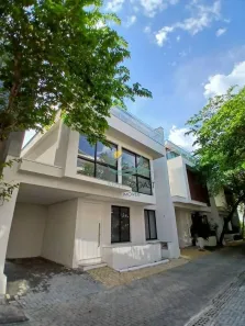 Casa com 5 Quartos à venda, 176m² no Camburi, São Sebastião